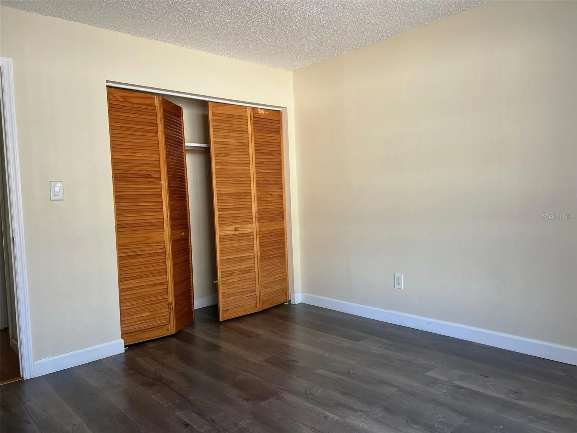 2625 State Road 590 Clearwater FL 33759
