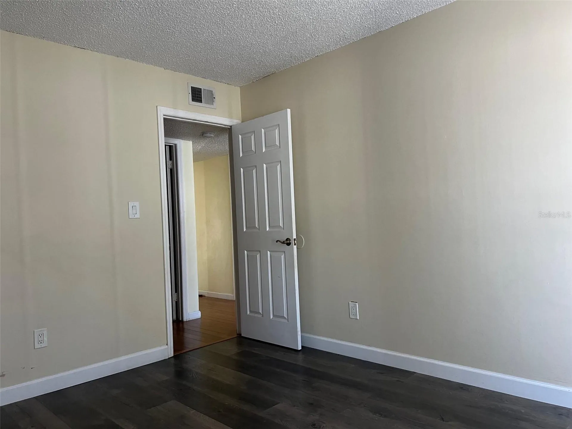 2625 State Road 590 Clearwater FL 33759