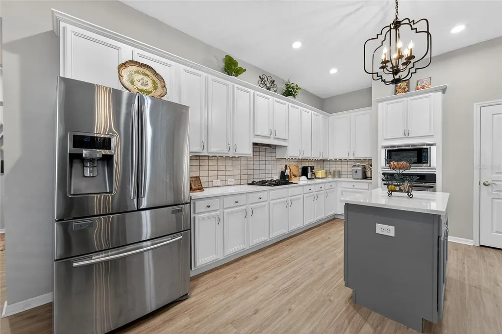 5241 Brighton Shore Drive Apollo Beach FL 33572