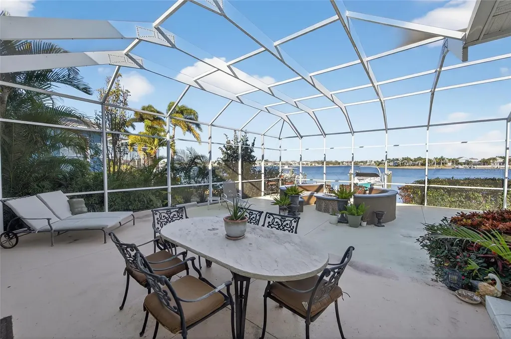 5241 Brighton Shore Drive Apollo Beach FL 33572