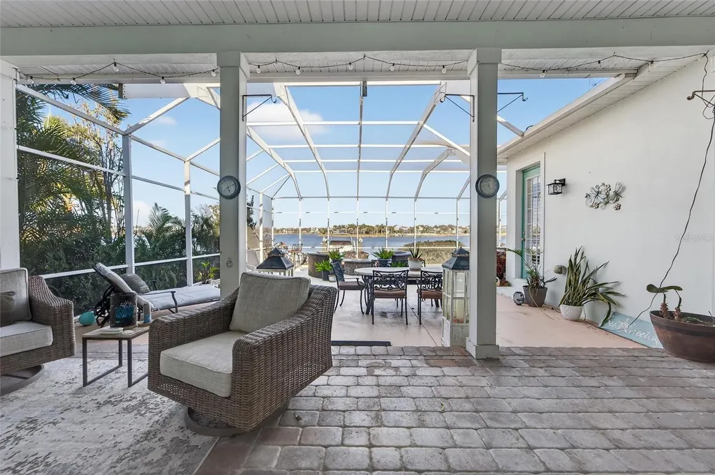 5241 Brighton Shore Drive Apollo Beach FL 33572