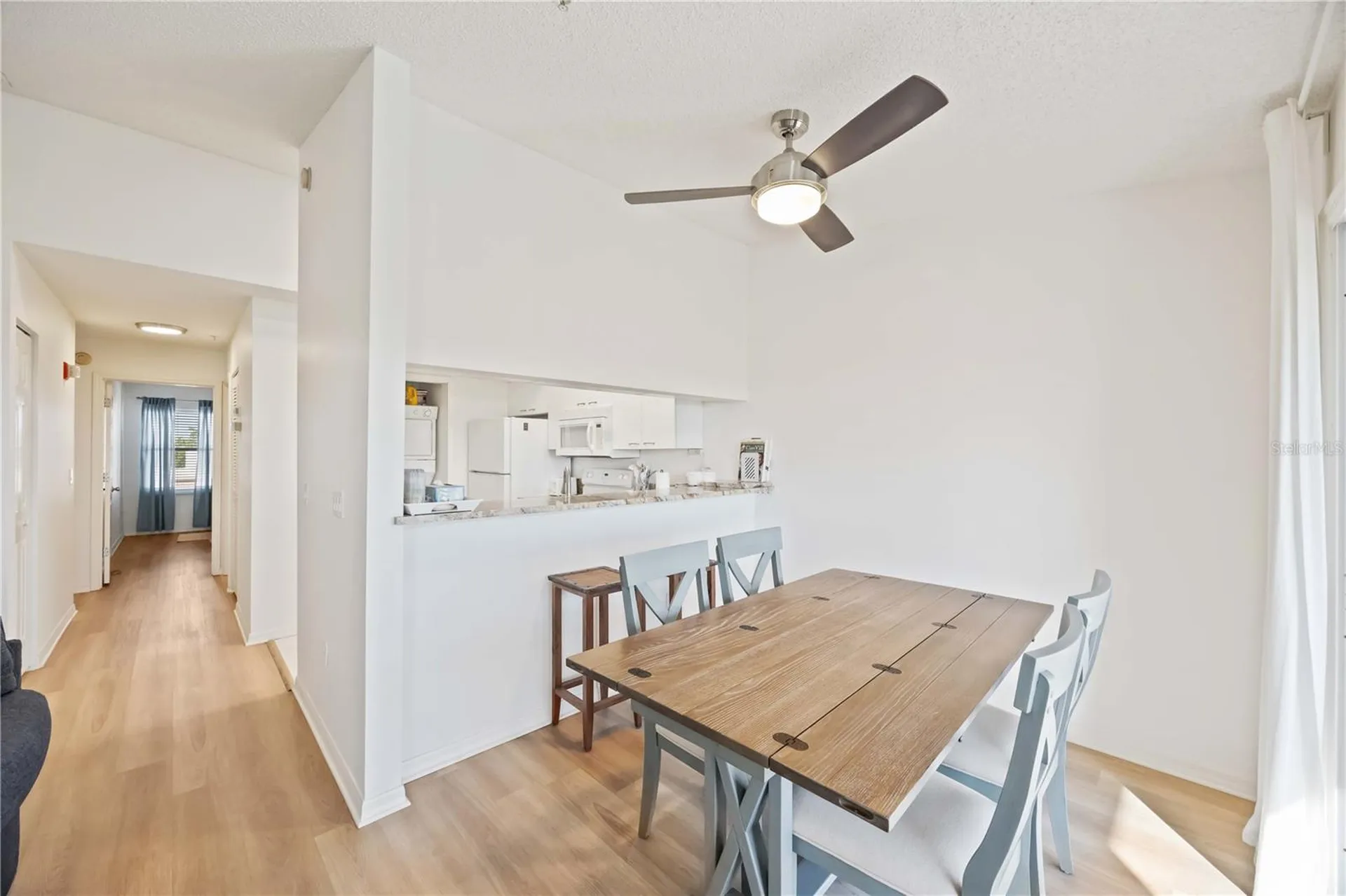3607 E Bay Drive Holmes Beach FL 34217
