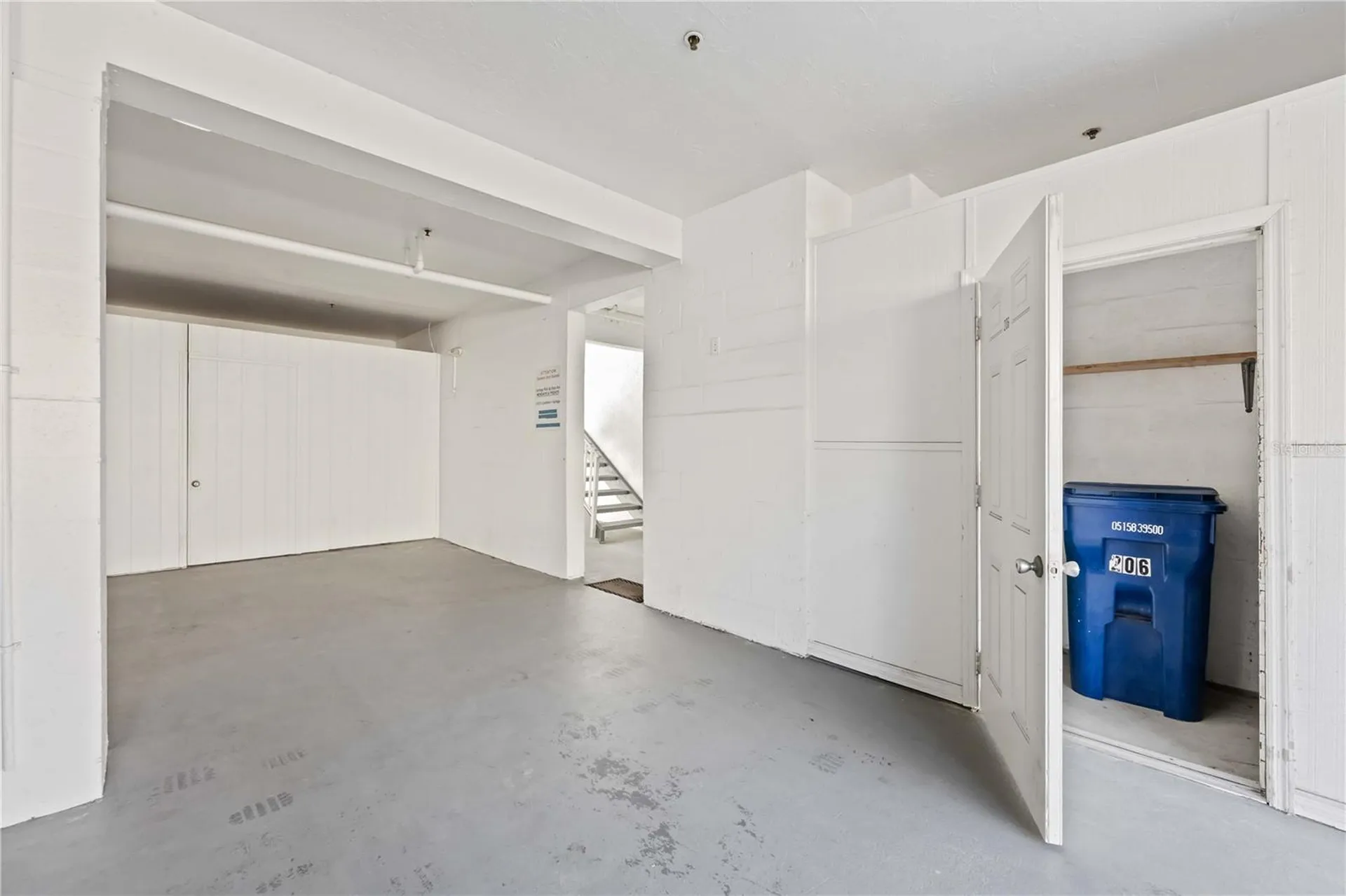 3607 E Bay Drive Holmes Beach FL 34217