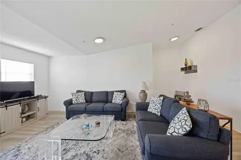 3607 E Bay Drive Holmes Beach FL 34217