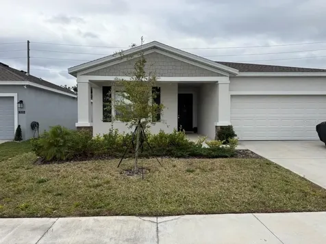 2059 Punch Bowl Avenue Davenport FL 33837