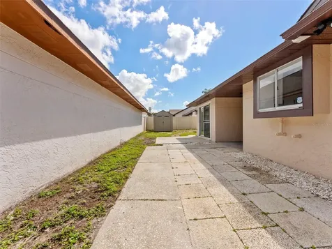 7031 Drury Street Tampa FL 33635