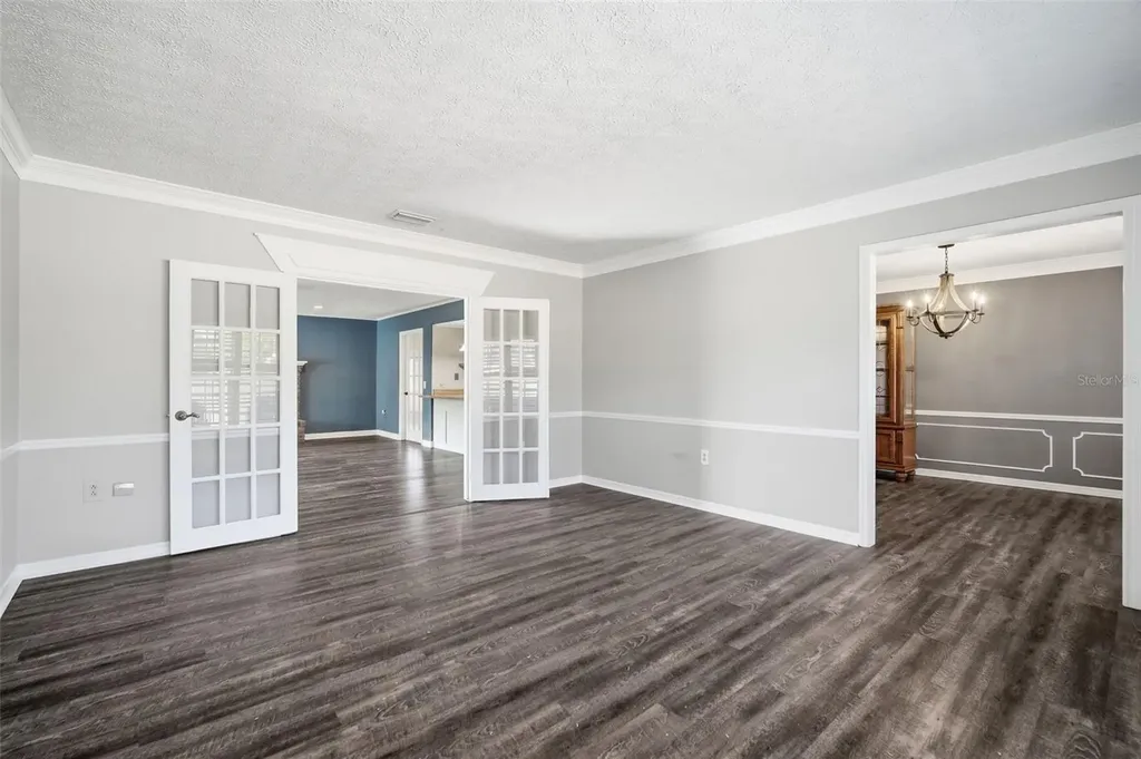 2842 Springdell Circle Valrico FL 33596