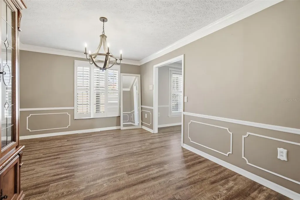 2842 Springdell Circle Valrico FL 33596