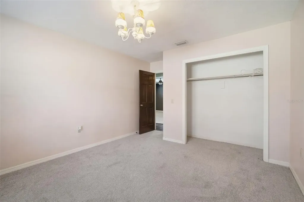 2842 Springdell Circle Valrico FL 33596