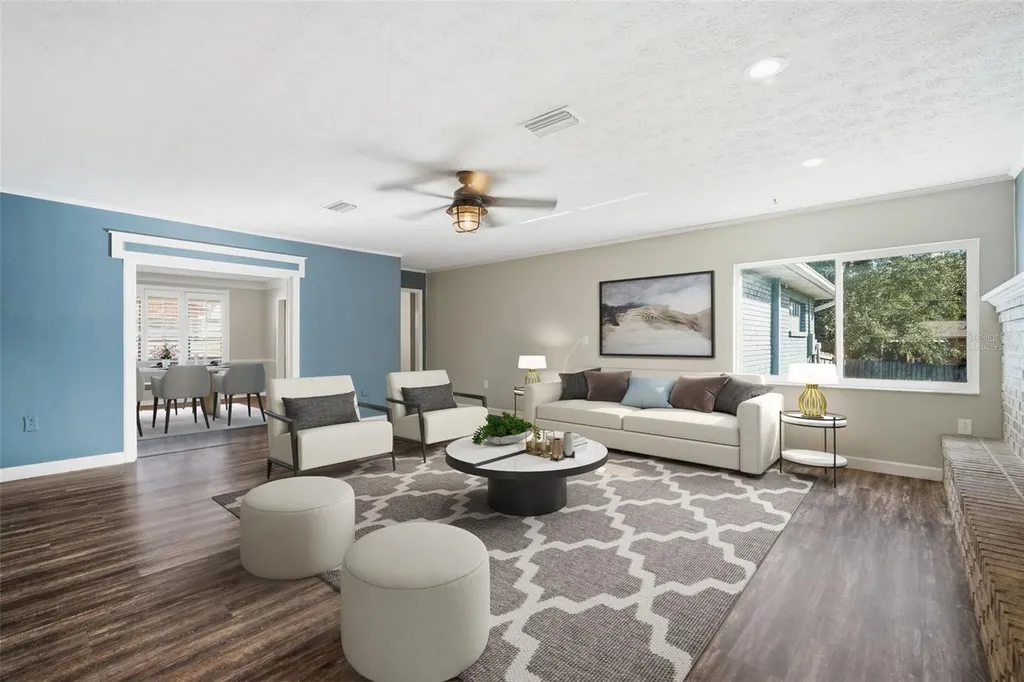 2842 Springdell Circle Valrico FL 33596