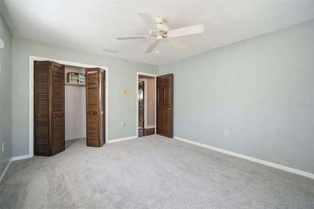 2842 Springdell Circle Valrico FL 33596