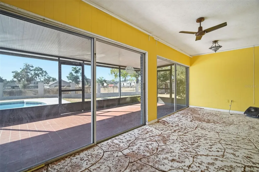 2842 Springdell Circle Valrico FL 33596