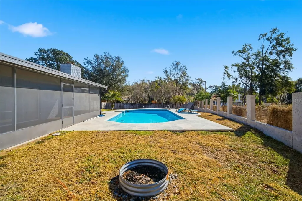 2842 Springdell Circle Valrico FL 33596