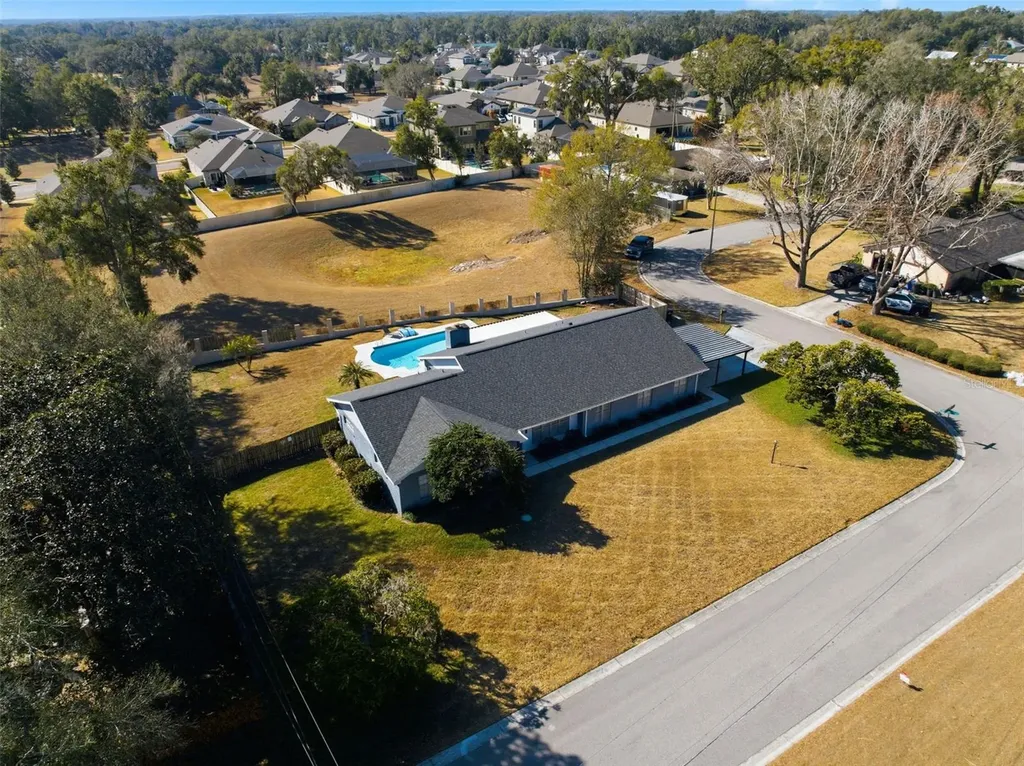 2842 Springdell Circle Valrico FL 33596