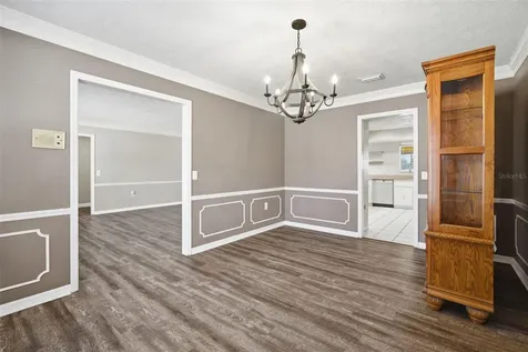 2842 Springdell Circle Valrico FL 33596