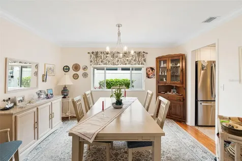 2717 Riverbluff Place Sarasota FL 34231
