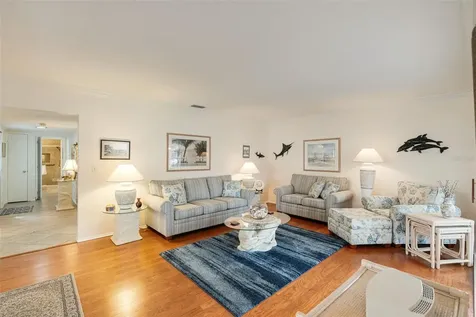 2717 Riverbluff Place Sarasota FL 34231