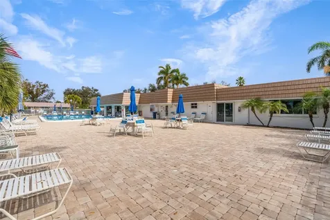 2717 Riverbluff Place Sarasota FL 34231