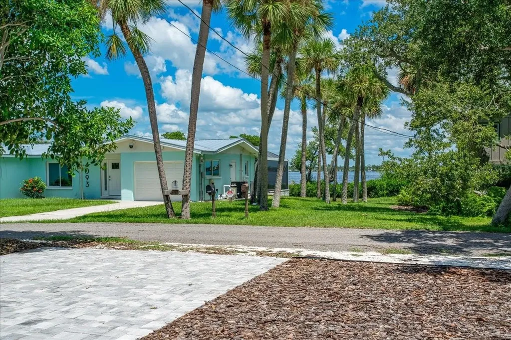 4090 Pelican Shores Circle Englewood FL 34223
