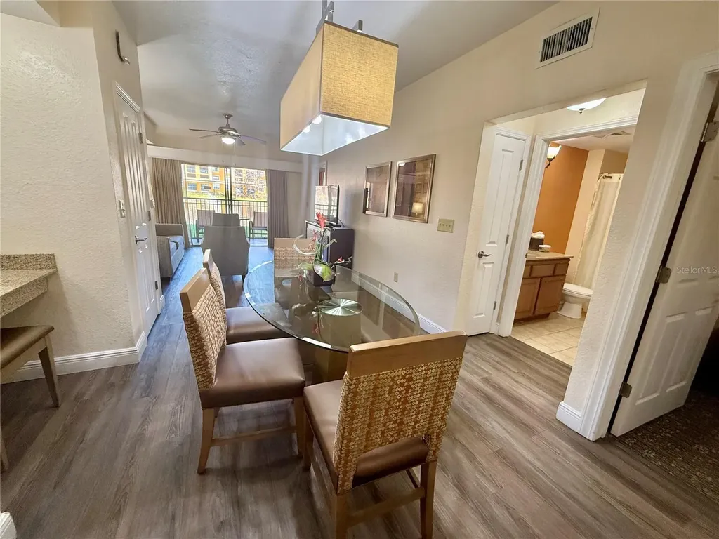 12539 Floridays Resort Drive Orlando FL 32821