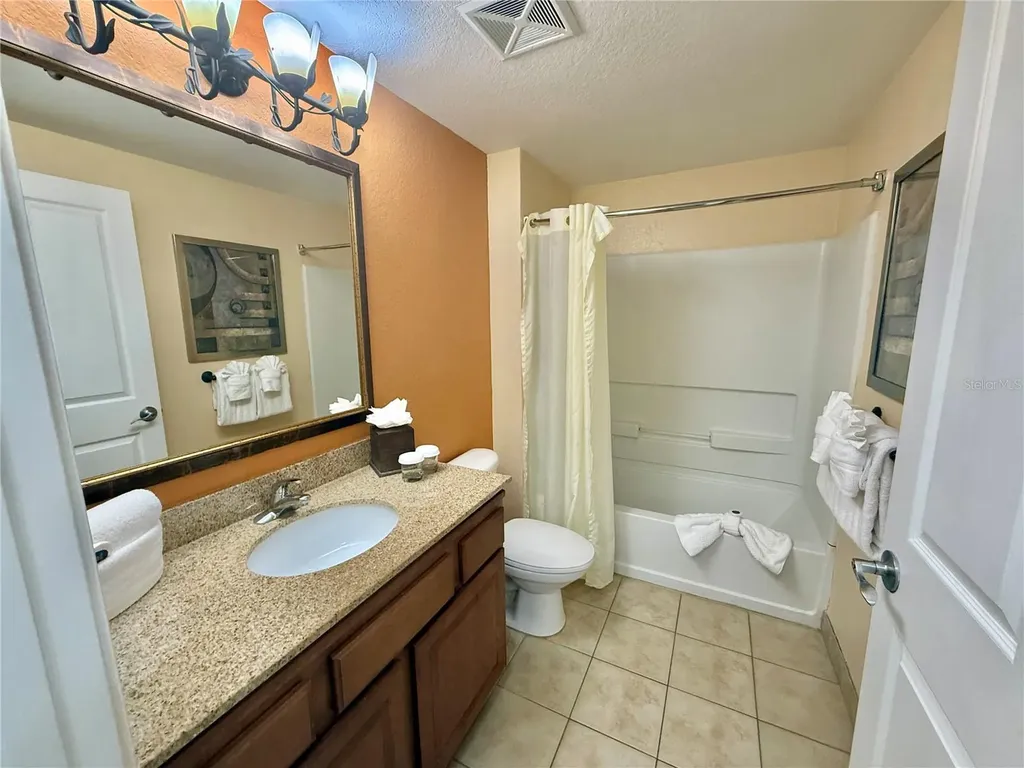 12539 Floridays Resort Drive Orlando FL 32821