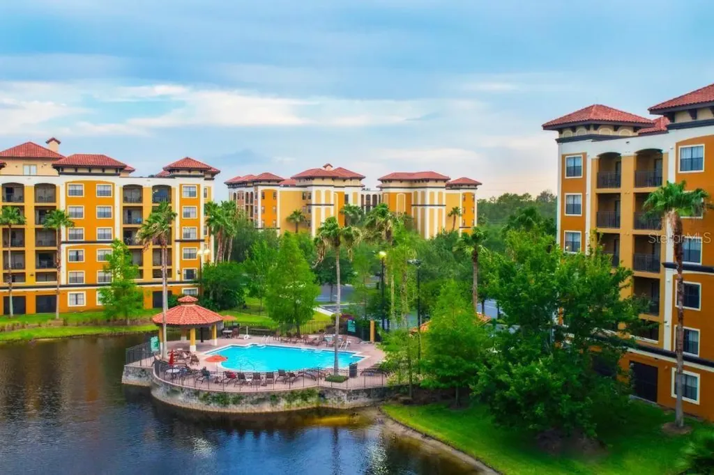 12539 Floridays Resort Drive Orlando FL 32821