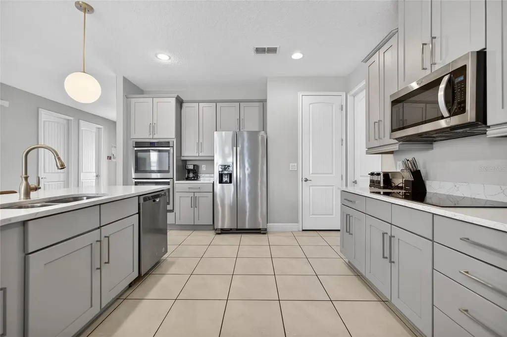 7666 Fairfax Drive Kissimmee FL 34747