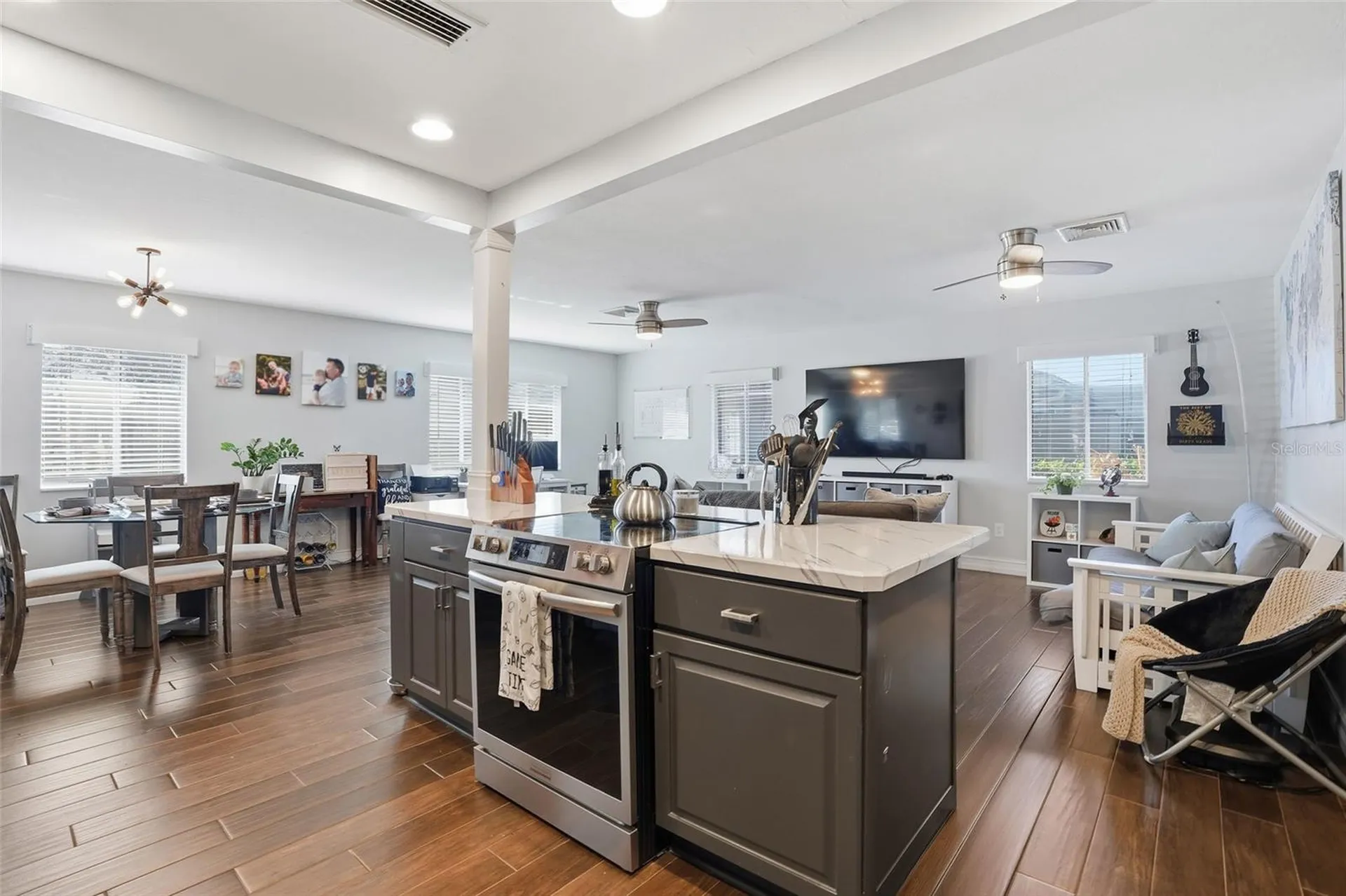 885 Entrada Drive S Fort Myers FL 33919