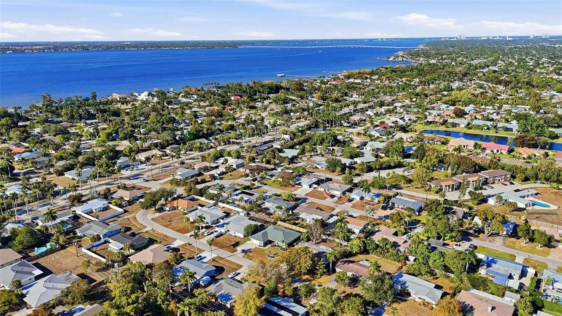 885 Entrada Drive S Fort Myers FL 33919