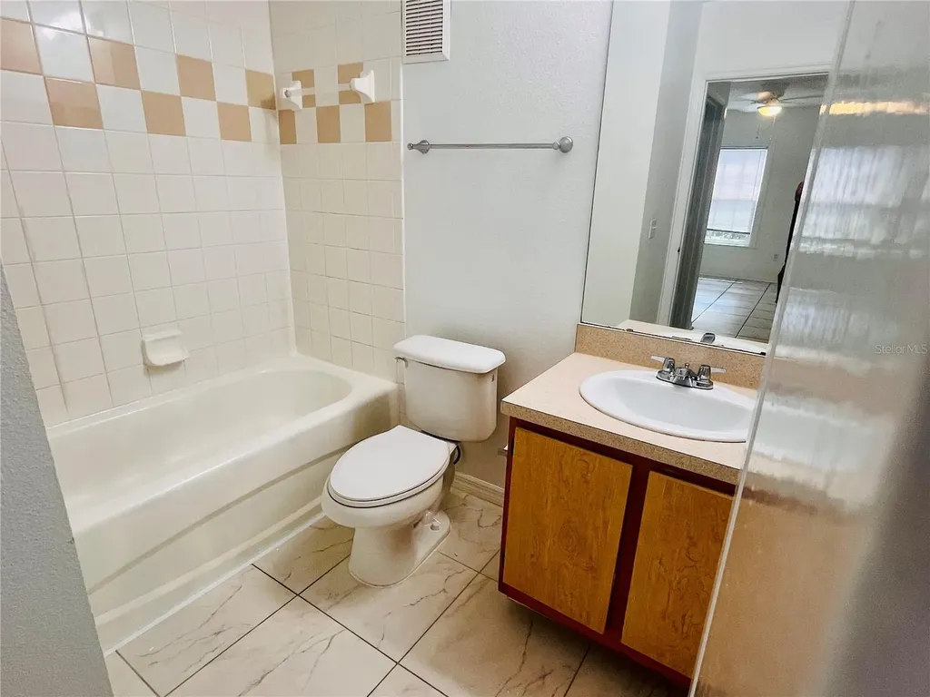 6524 Swissco Drive Orlando FL 32822