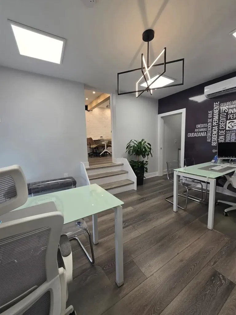 2722 W Tampa Bay Boulevard Tampa FL 33607