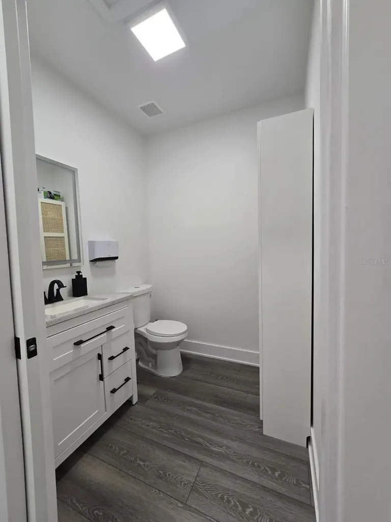 2722 W Tampa Bay Boulevard Tampa FL 33607