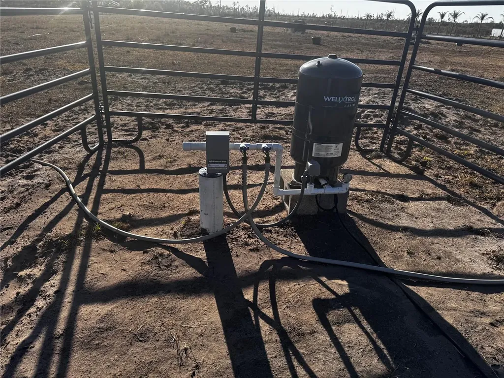 7631 Wauchula Road Myakka City FL 34251