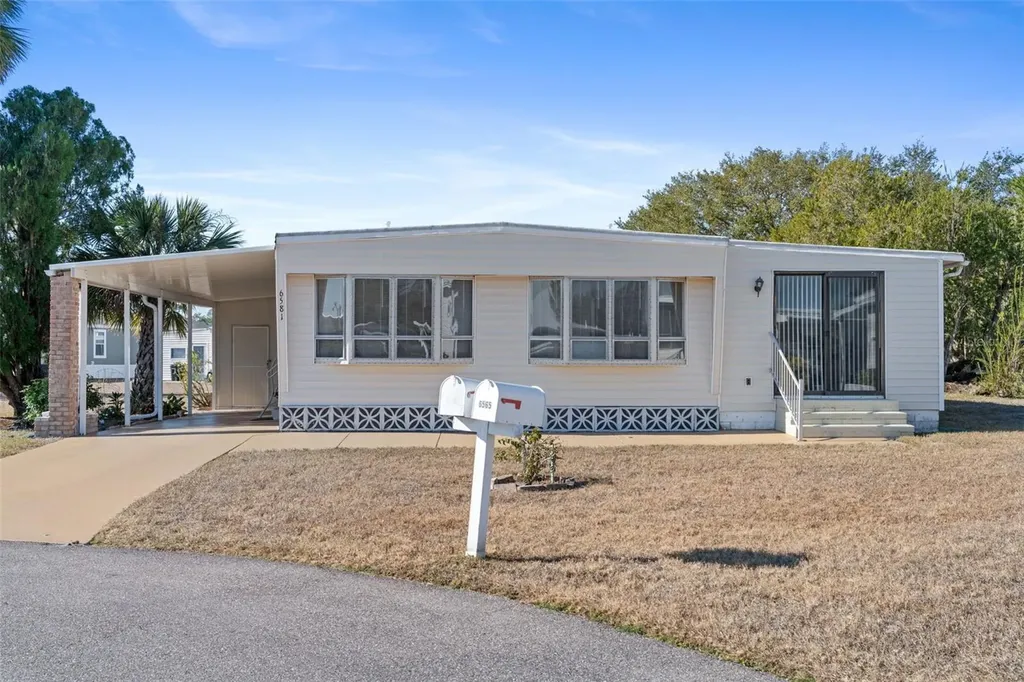 6581 Honu Court North Port FL 34287