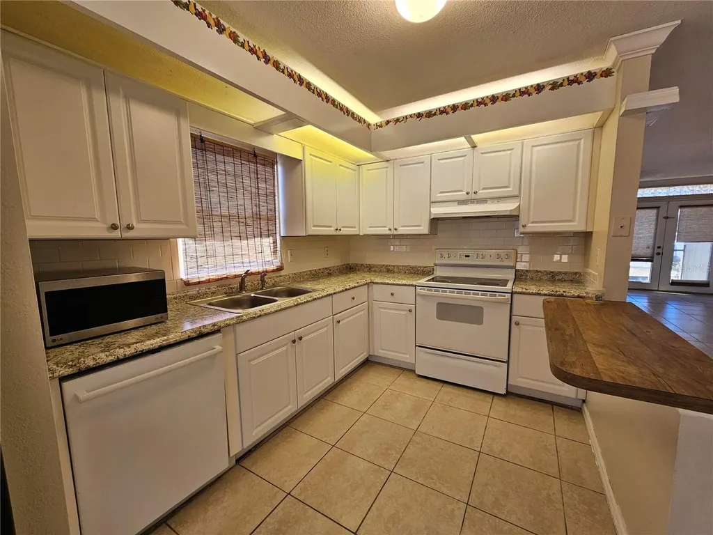 1011 Bacon Avenue Sarasota FL 34232