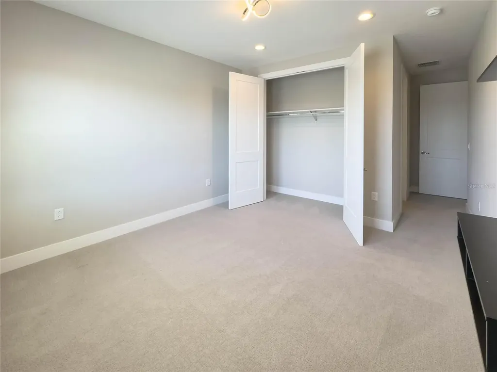 16210 Ravenna Court Montverde FL 34756