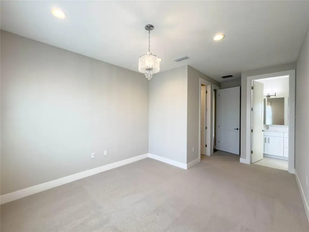 16210 Ravenna Court Montverde FL 34756