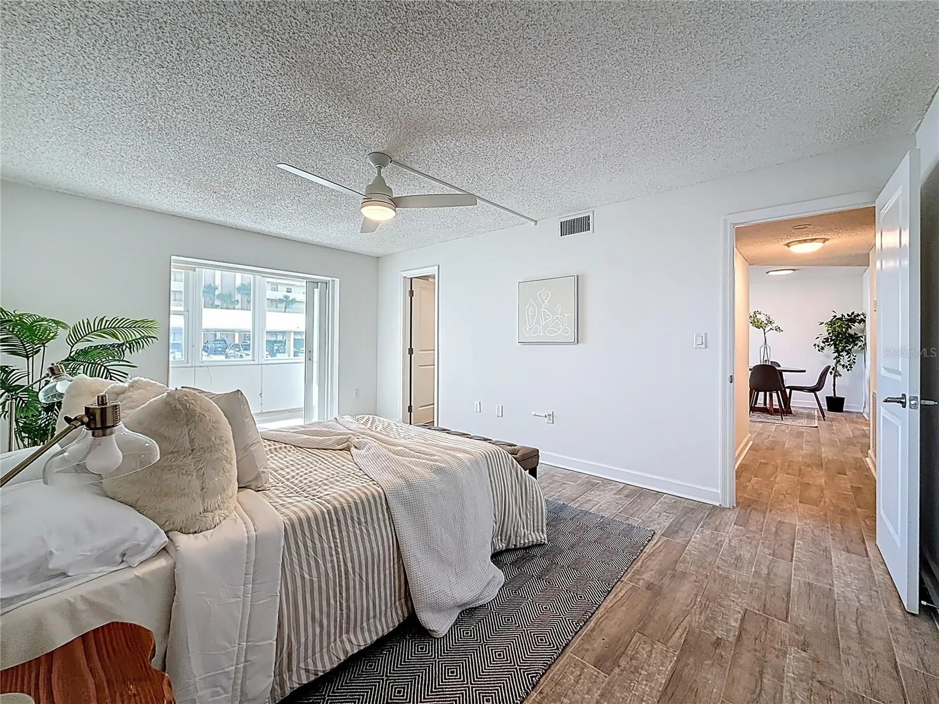 4550 Cove Circle St Petersburg FL 33708
