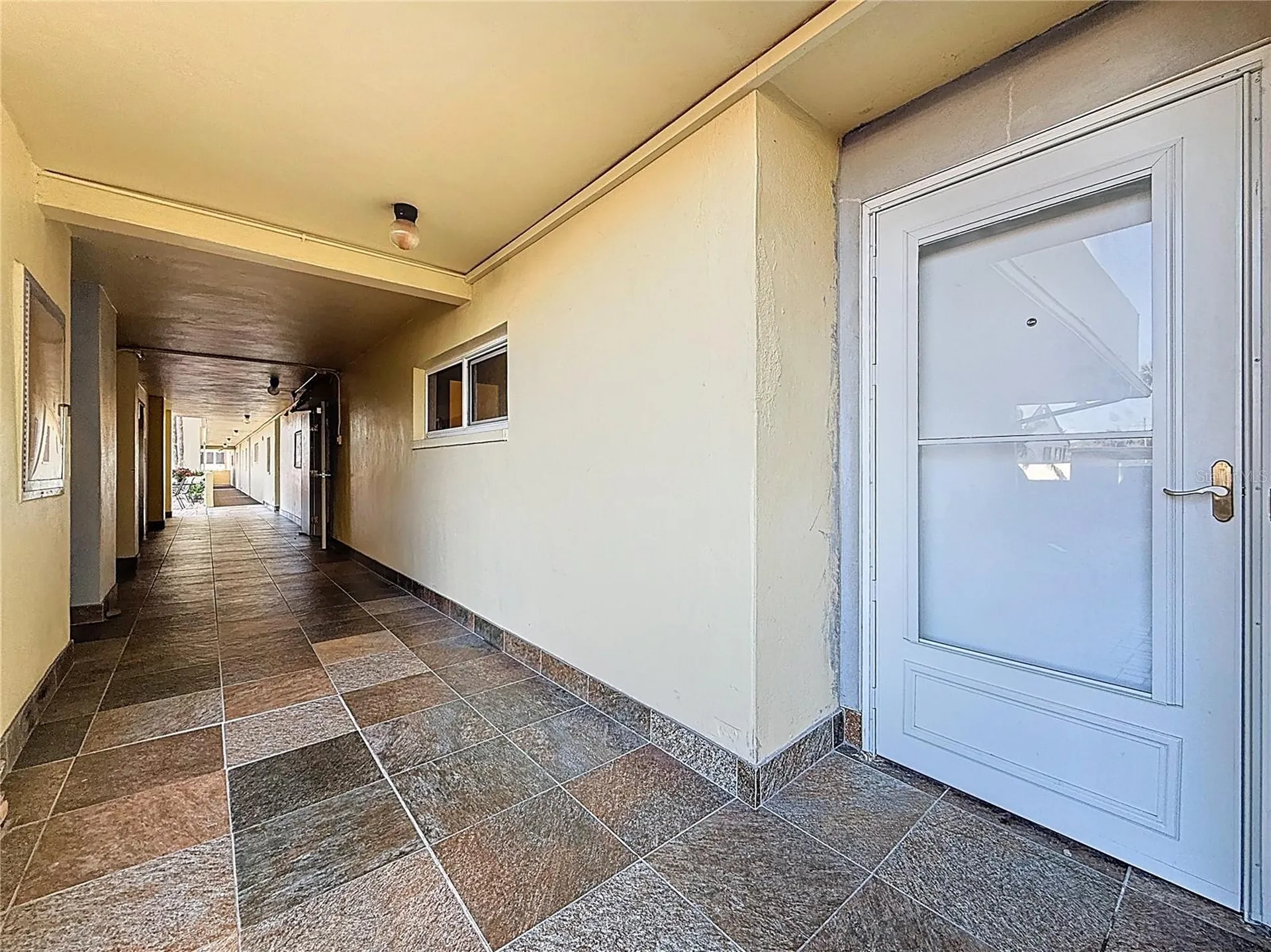 4550 Cove Circle St Petersburg FL 33708