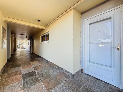 4550 Cove Circle St Petersburg FL 33708