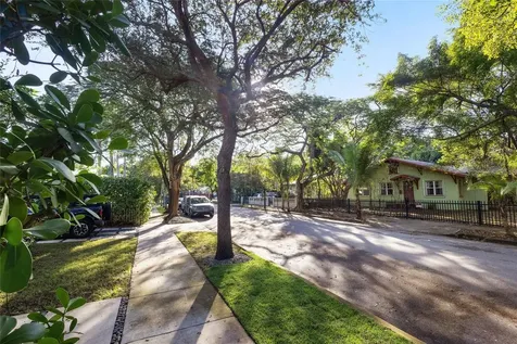 58 NE 48th Street Miami FL 33137