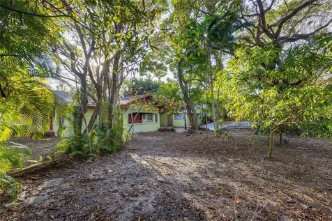 58 NE 48th Street Miami FL 33137