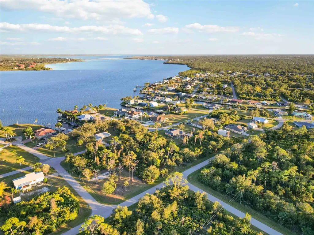 3552 Dwight Street Port Charlotte FL 33981