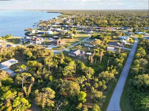 3552 Dwight Street Port Charlotte FL 33981