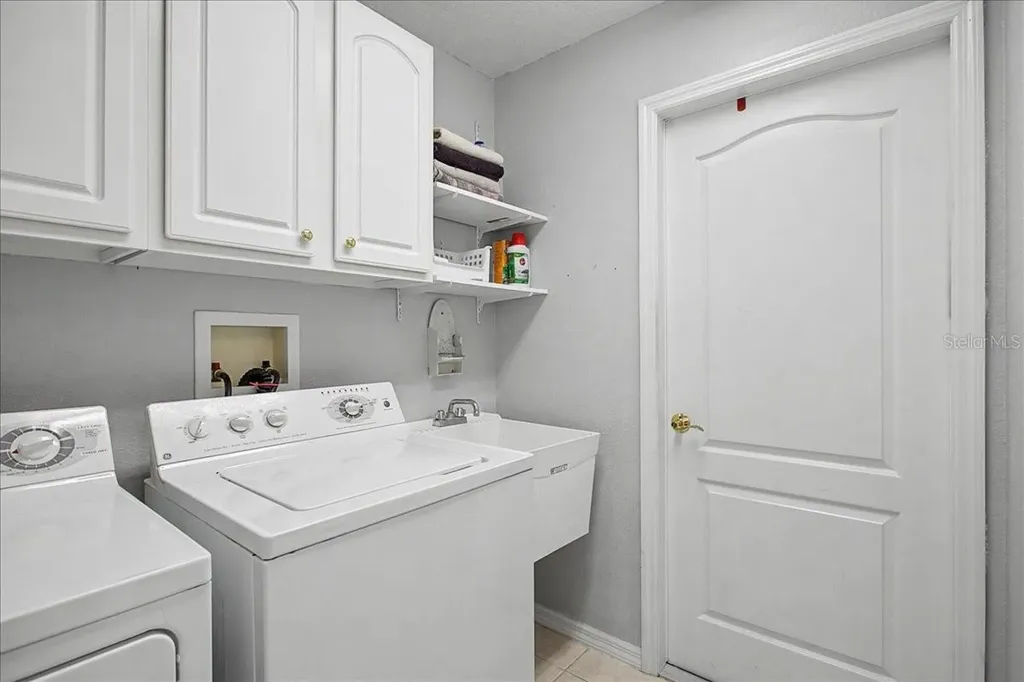 16204 Hampton Trace Court Tampa FL 33647