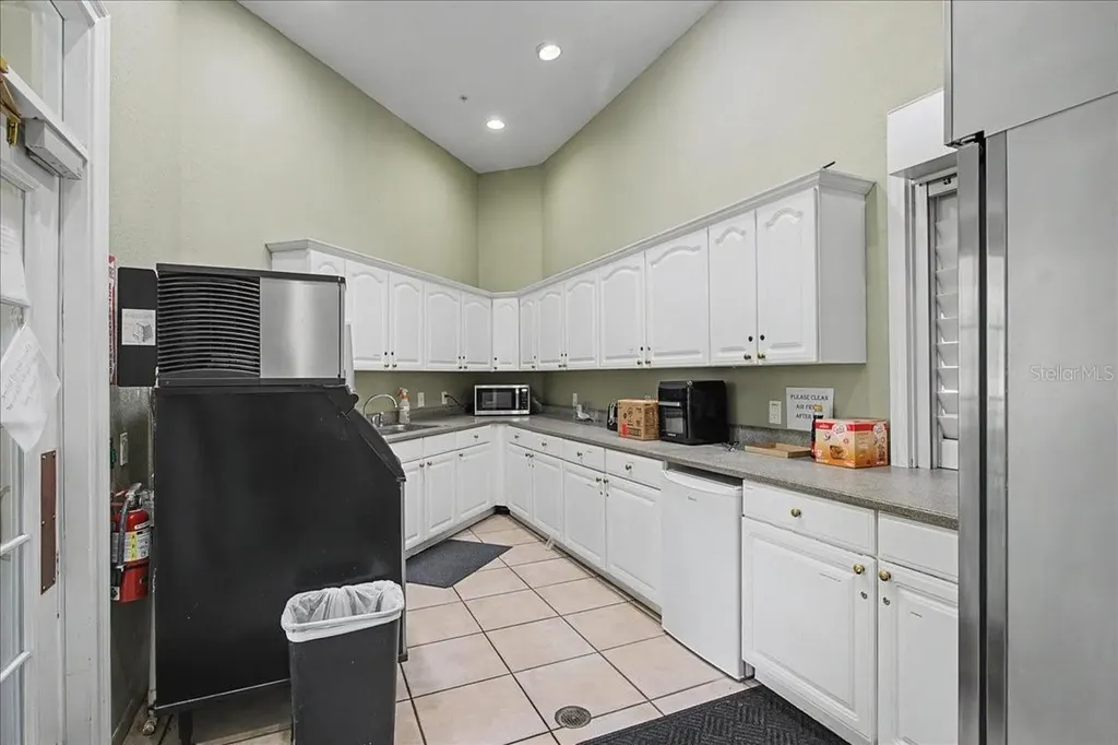 16204 Hampton Trace Court Tampa FL 33647
