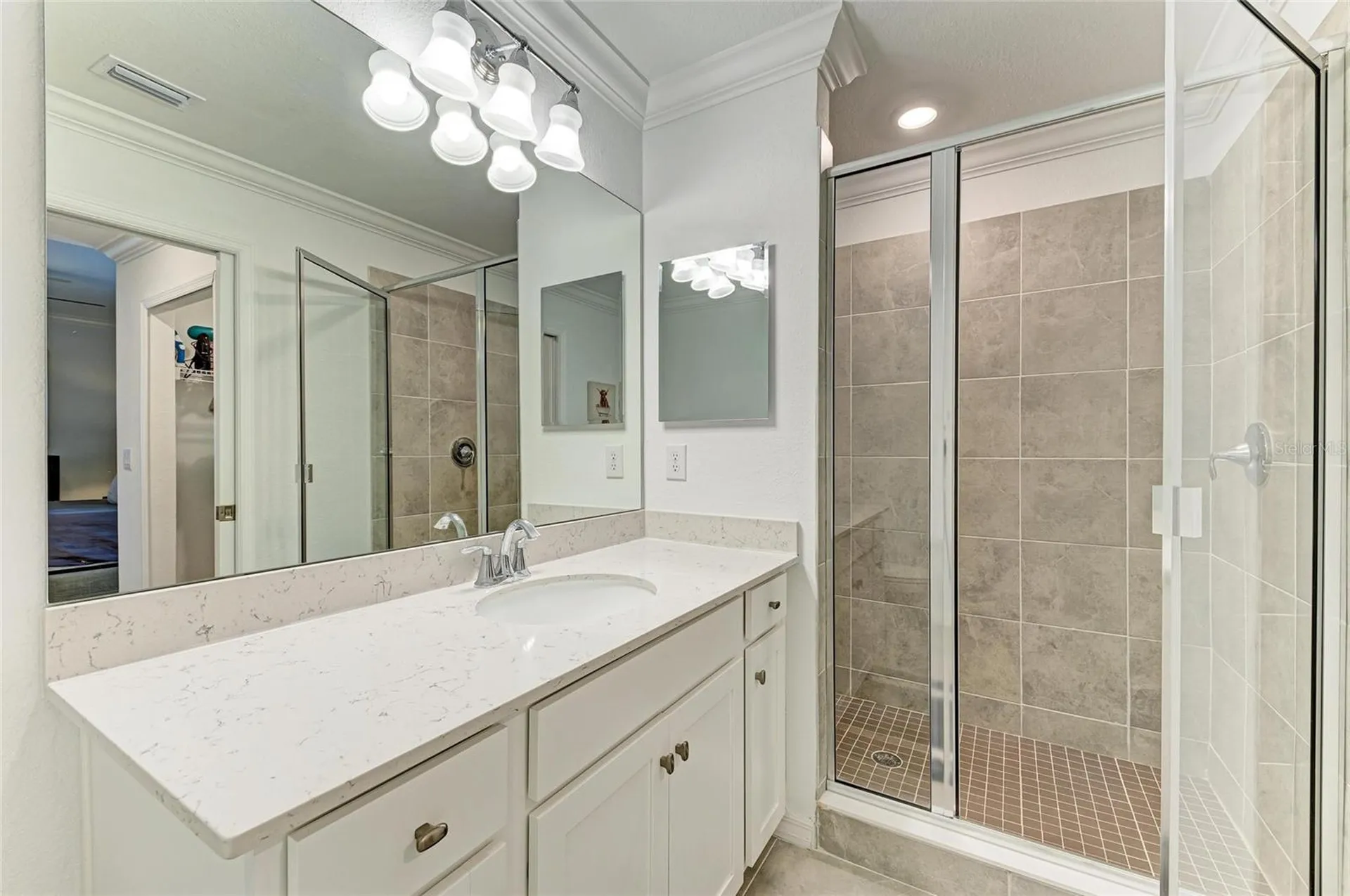 18114 Gawthrop Drive Bradenton FL 34211