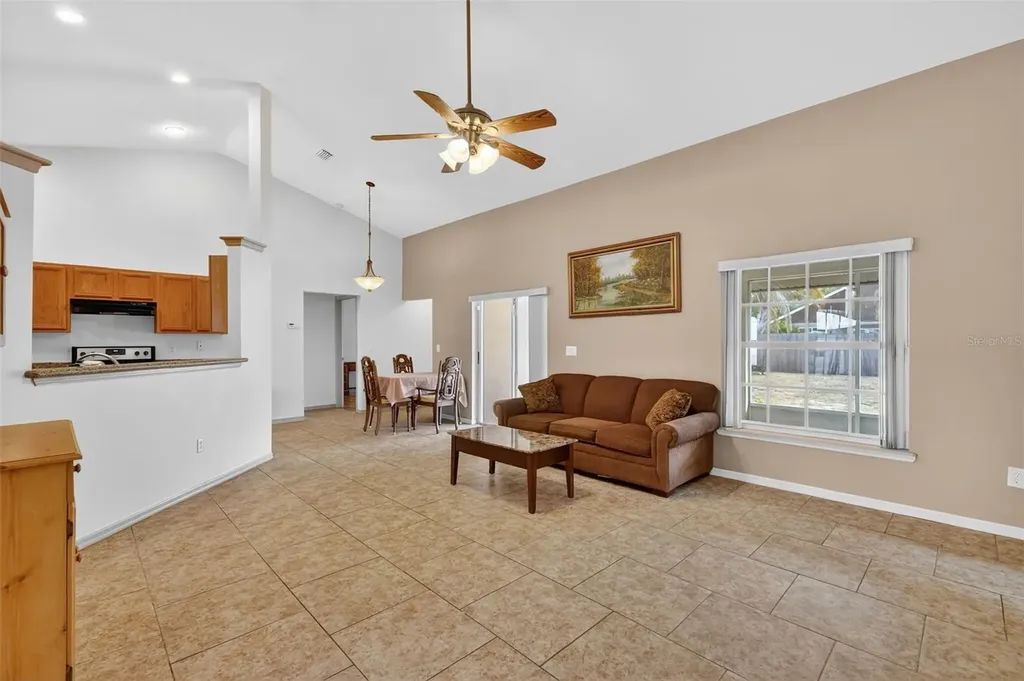5308 Old Hickory Lane Fruitland Park FL 34731
