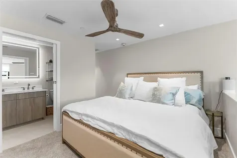 1558 4th Street Sarasota FL 34236