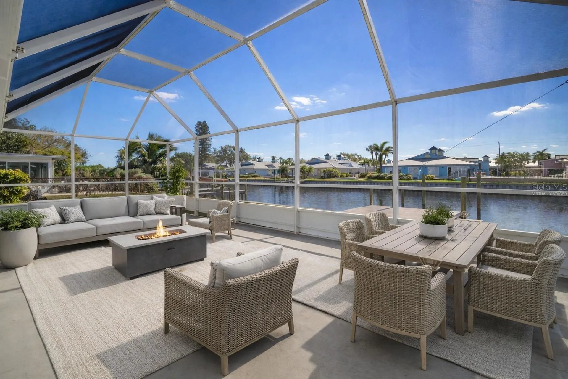 910 Spindle Palm Way Apollo Beach FL 33572